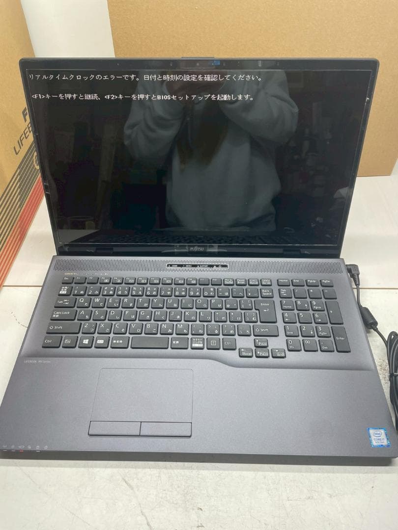 A◆富士通　LIFEBOOK　FMVN70D2BJ　新品　パソコン