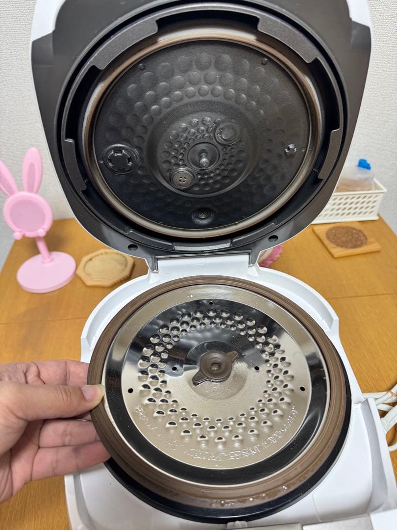CUCKOO CRP-HJ0657F IH圧力炊飯ジャー 1.08L 動作保証