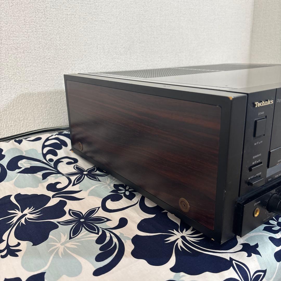 Technics プリメインアンプ　SU-V90D