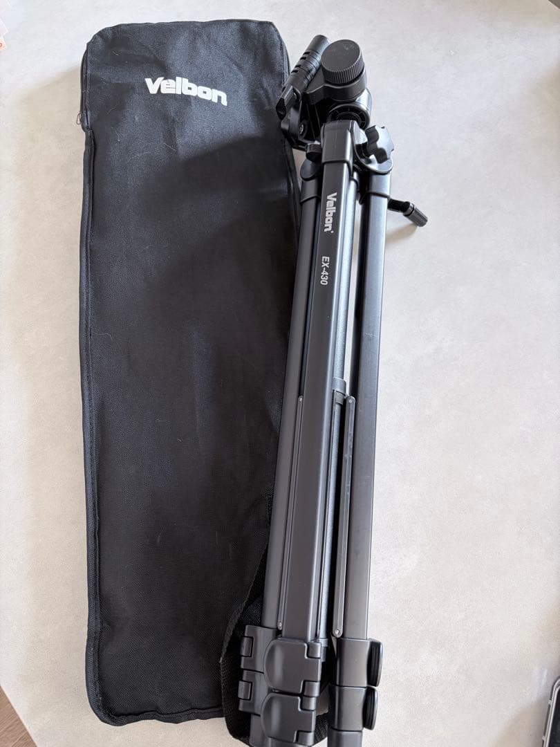 ニコン 一眼レフ D5500 18-140mm 55-200mm レンズ三脚