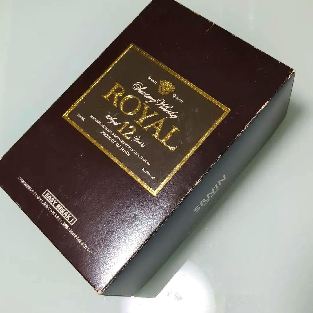 サントリー ロイヤルウイスキー 12年 700ml　未開封　新品