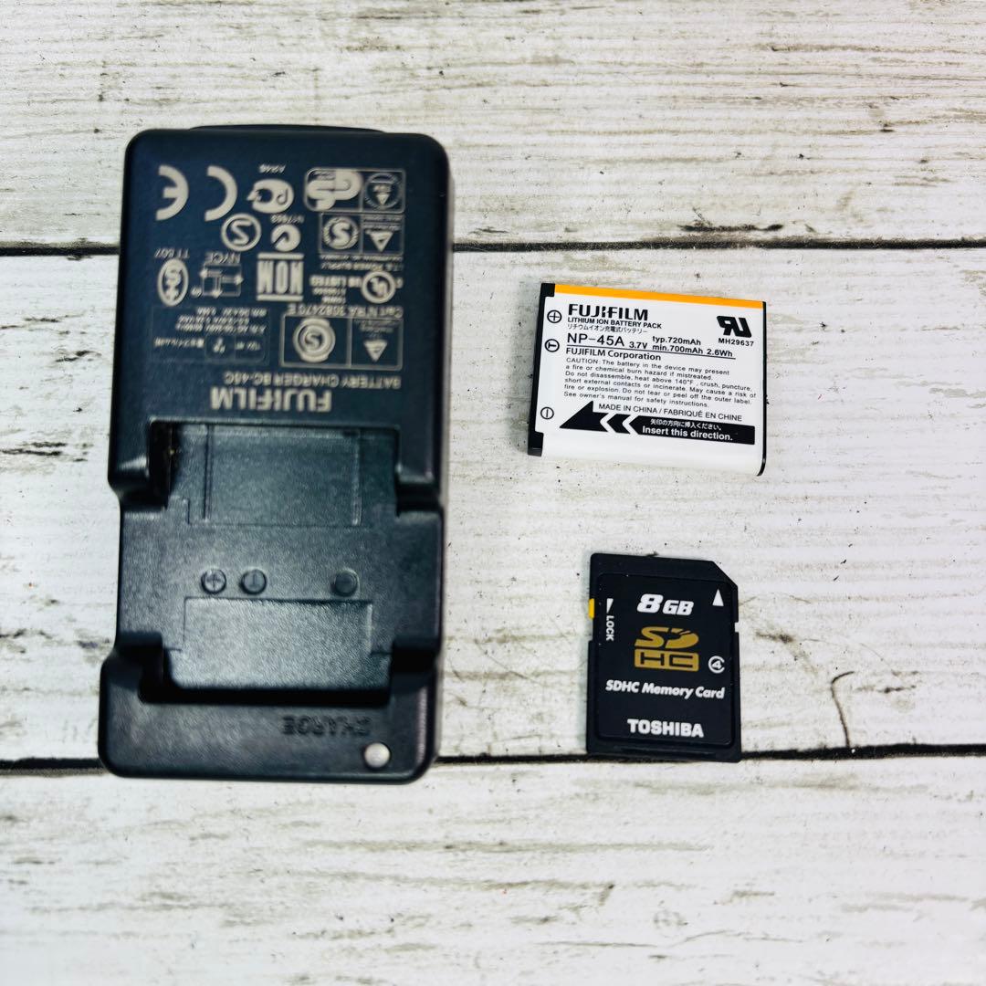 【動作良好】富士フイルム デジタルカメラ FINEPIX XP80 ブルー