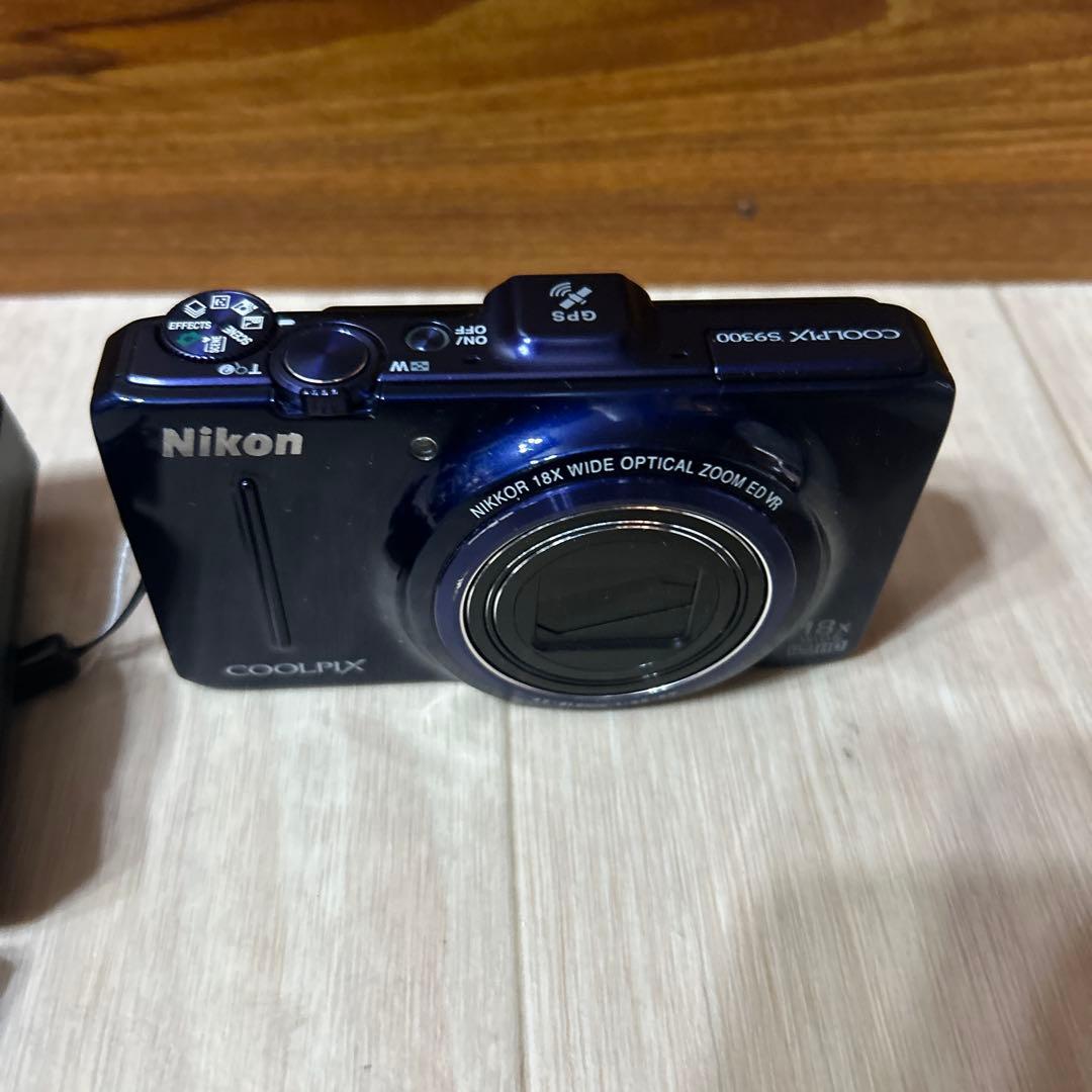 ニコン　coolpix s9300 動作品　難あり