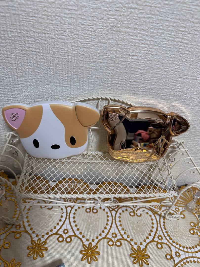 ♡トゥーフェイスド♡限定品♡犬型アイシャドウパレットフェイスカラーチークリップ♡