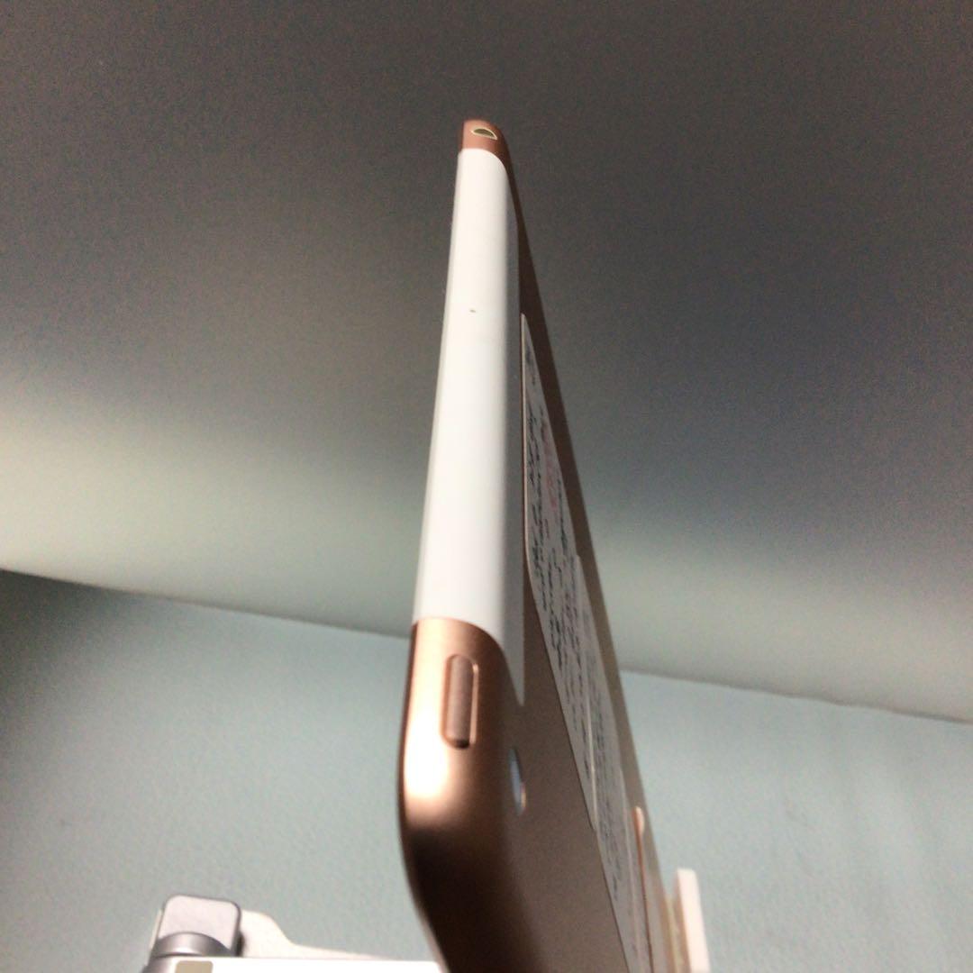 iPad 第6世代32G wifi+sim SB バッテリー100% 訳あり