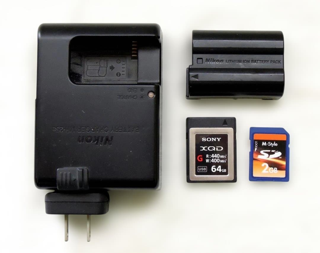 ニコン一眼レフカメラ　D500