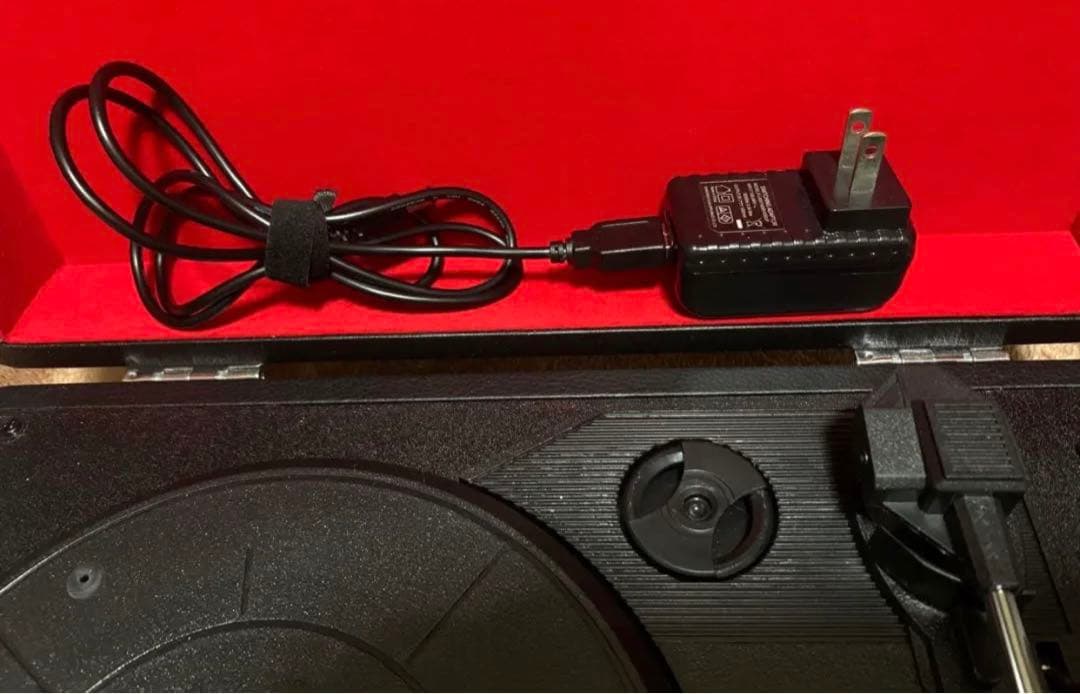 MUSITREND スーツケース型レコードプレーヤー