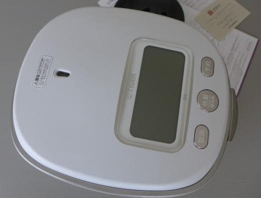 新品同様 タイガー 炊飯器 土鍋圧力IH炊飯ジャー 5.5合炊き JPLS100