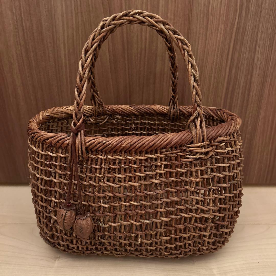 あけび蔓バッグ　籠バッグ