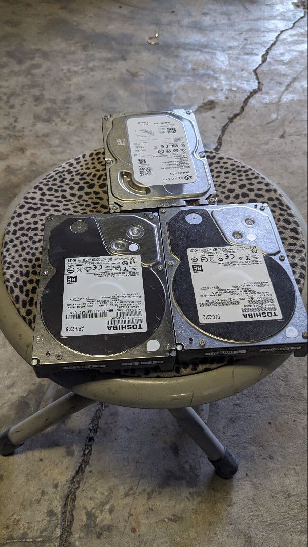HDD 2TB 3個 まとめ