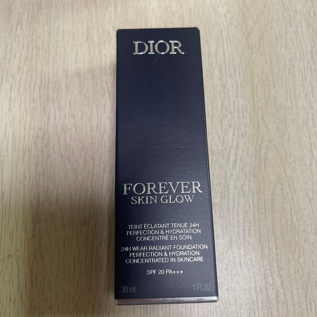 Dior Forever Skin Glow 30ml 1N ［新品・未使用］
