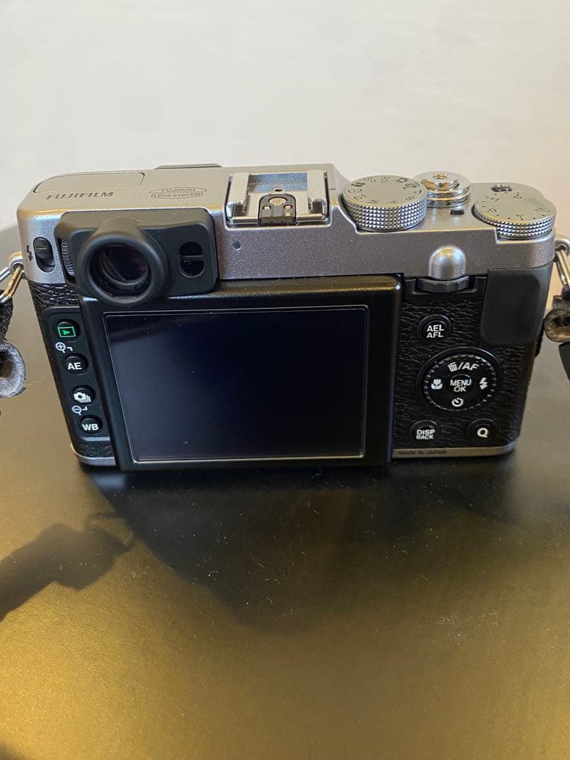 Fujifilm X20 シルバー コンパクトデジタルカメラ