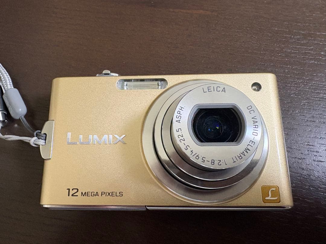 【極美品】Panasonic LUMIX DMC-FX60 ゴールド