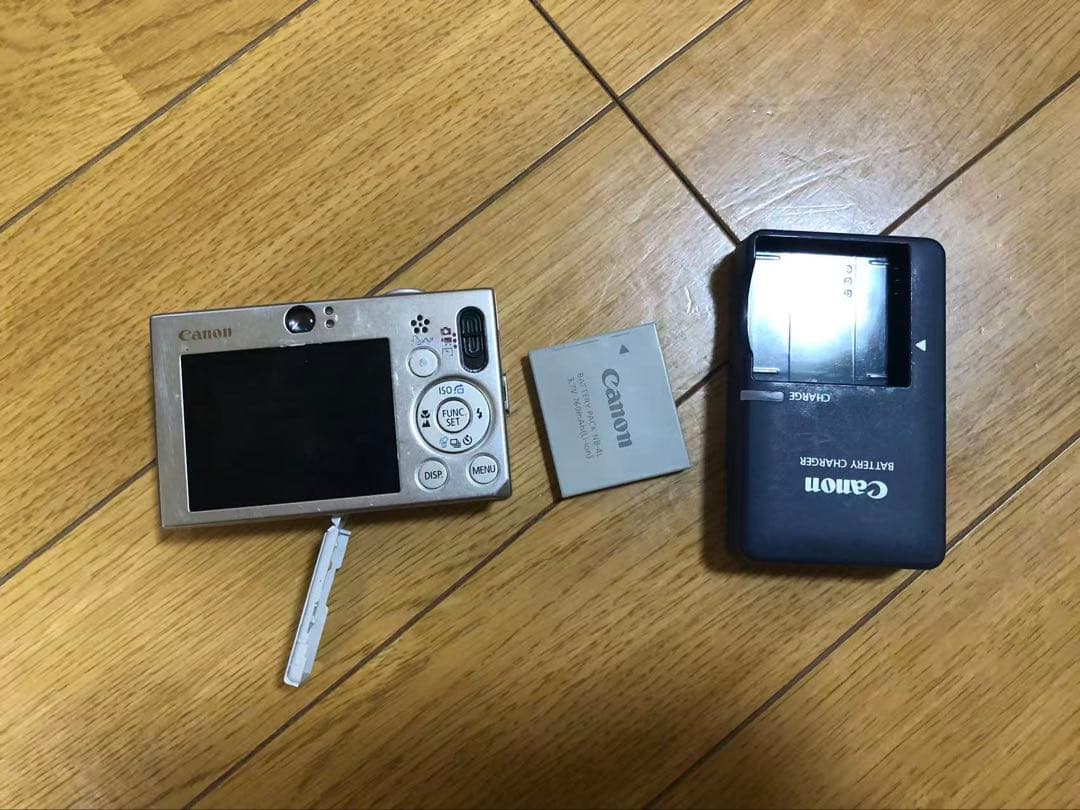 Canon デジタルカメラ pc1228