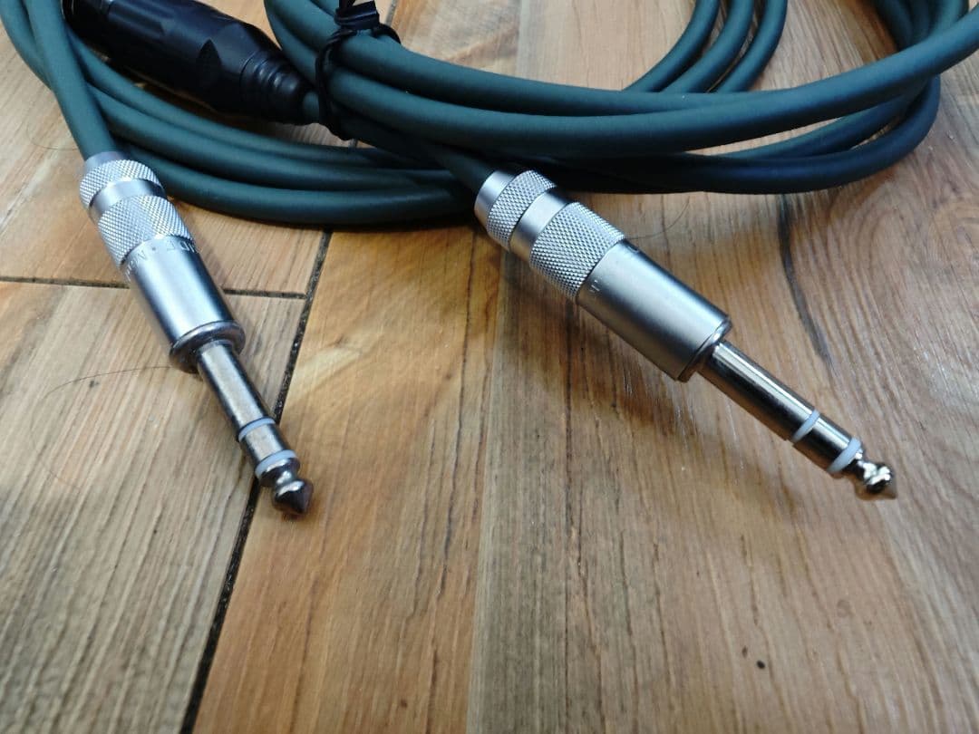 Oyaide QAC-222 2m TRS XLR オス 2本 バラ売り可能