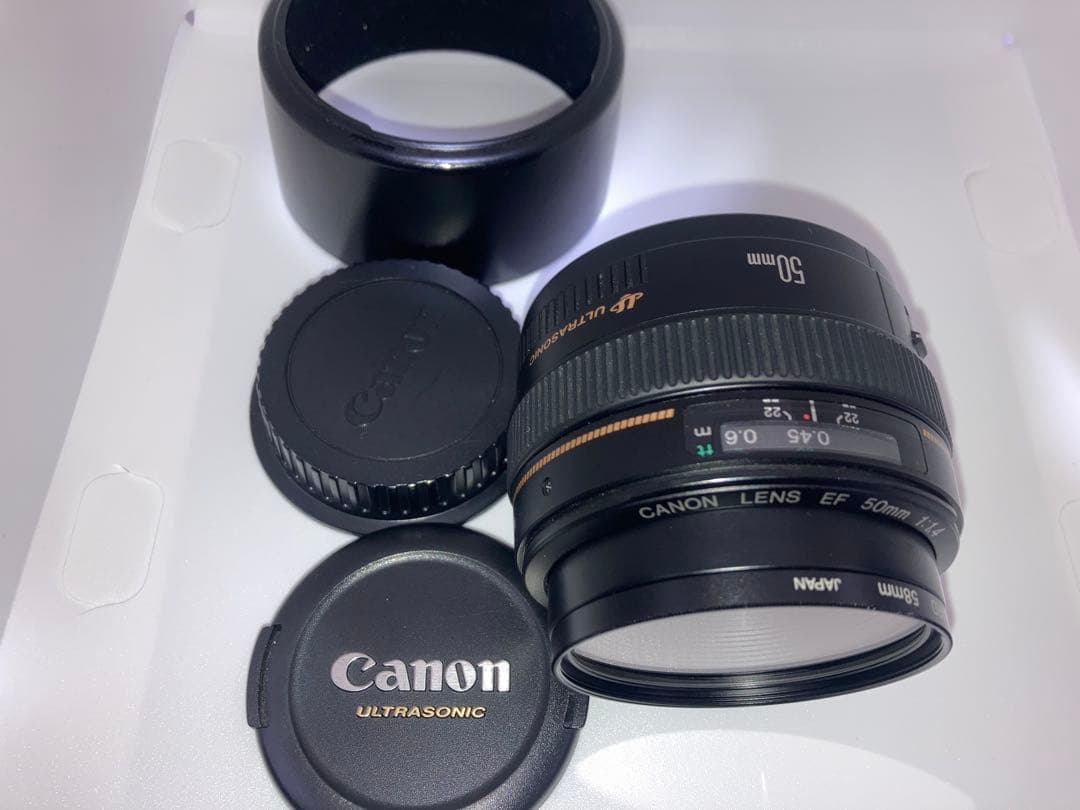 キャノン CANON EF 50mm F1.4 US 単焦点　カメラ　レンズ