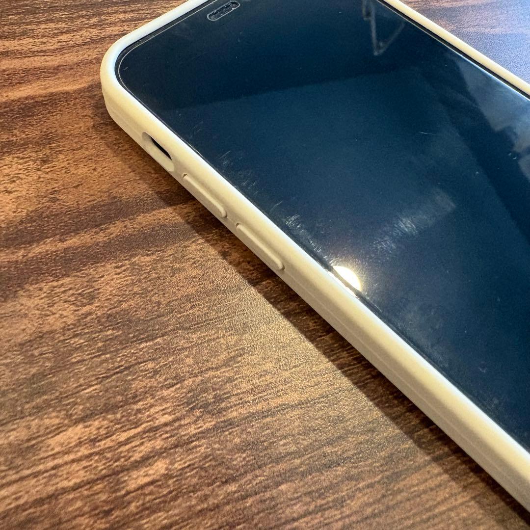 Apple iPhone 12 mini ブラック ケース付き