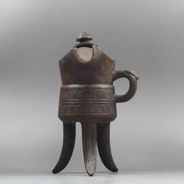 宜興 紫砂杯 三足酒樽 酒爵 帝王杯 宮廷杯 工芸品 美術品 置物