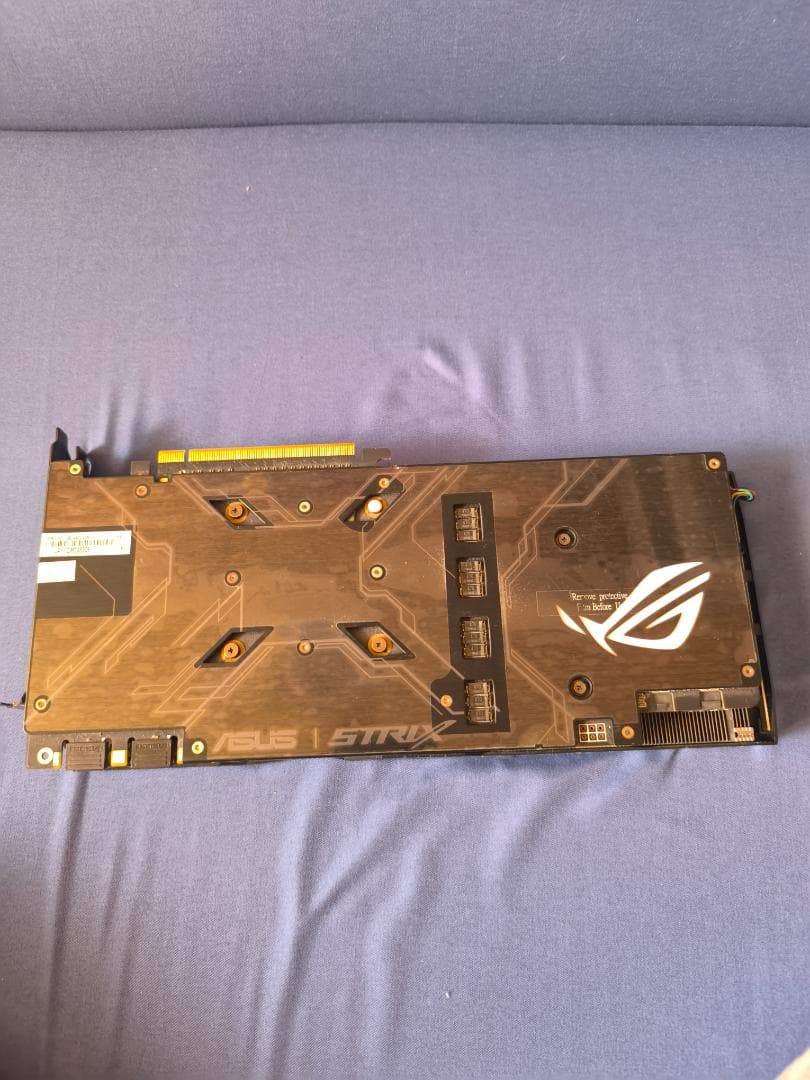 ASUS STRIX-GTX1080-8G-GAMING故障品