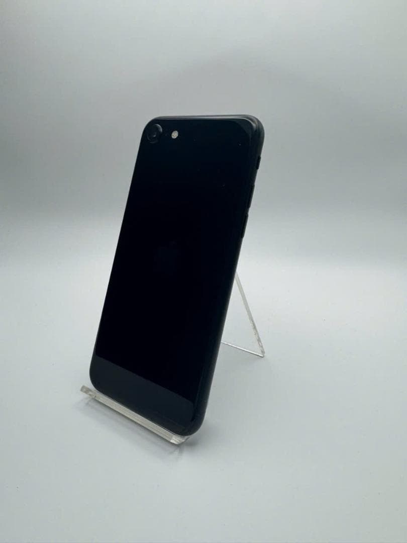iPhone SE 第3世代 64GB ブラック
