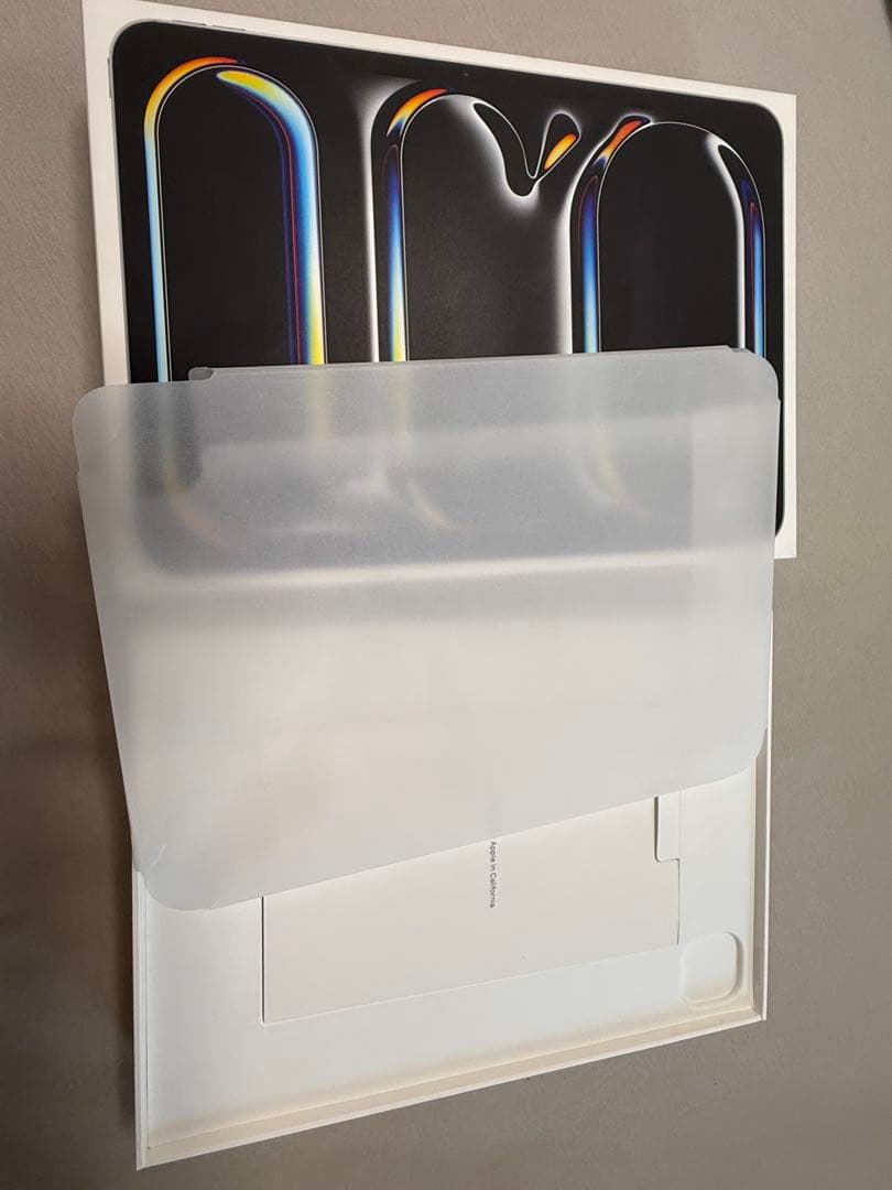 ほぼ未使用 11インチ iPad Pro（M4）シルバー Wi-Fi 256GB