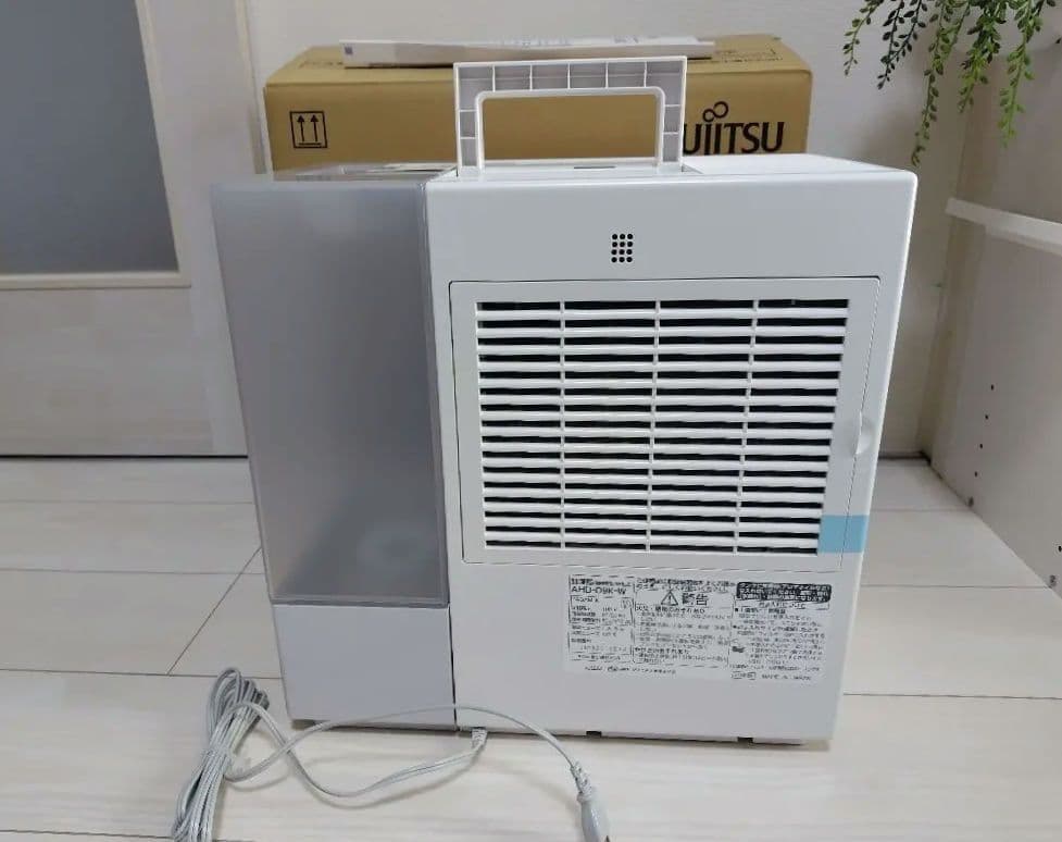 Fujitsu ハイブリッド式加湿器 ホワイト