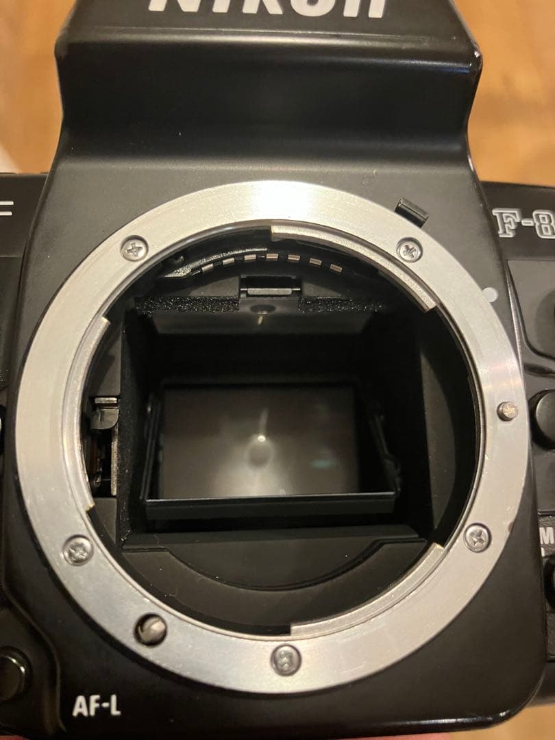 超美品 ’91年高級中級機 Nikon F801