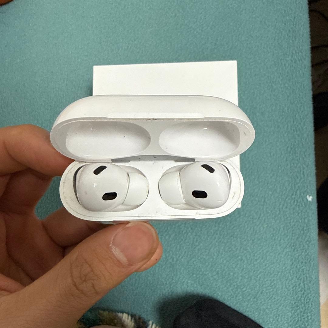 Apple AirPods Pro 白