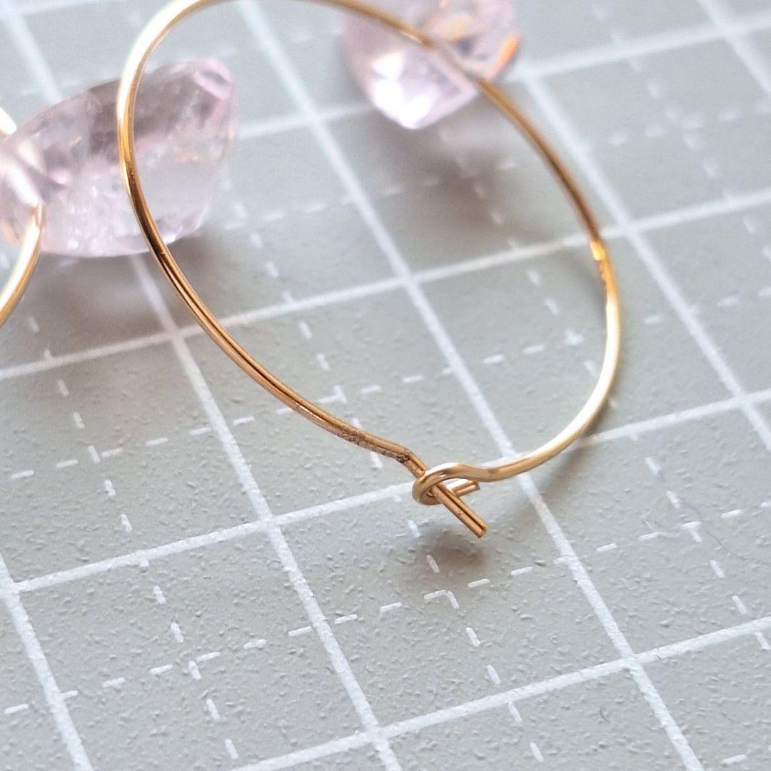 モルガナイト　フープピアス