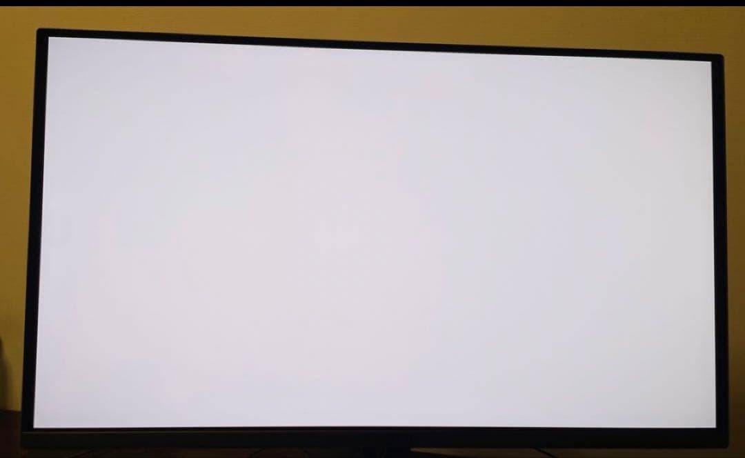 GIGABYTE MO27U2 4k 240hz QD-OLED 27インチ