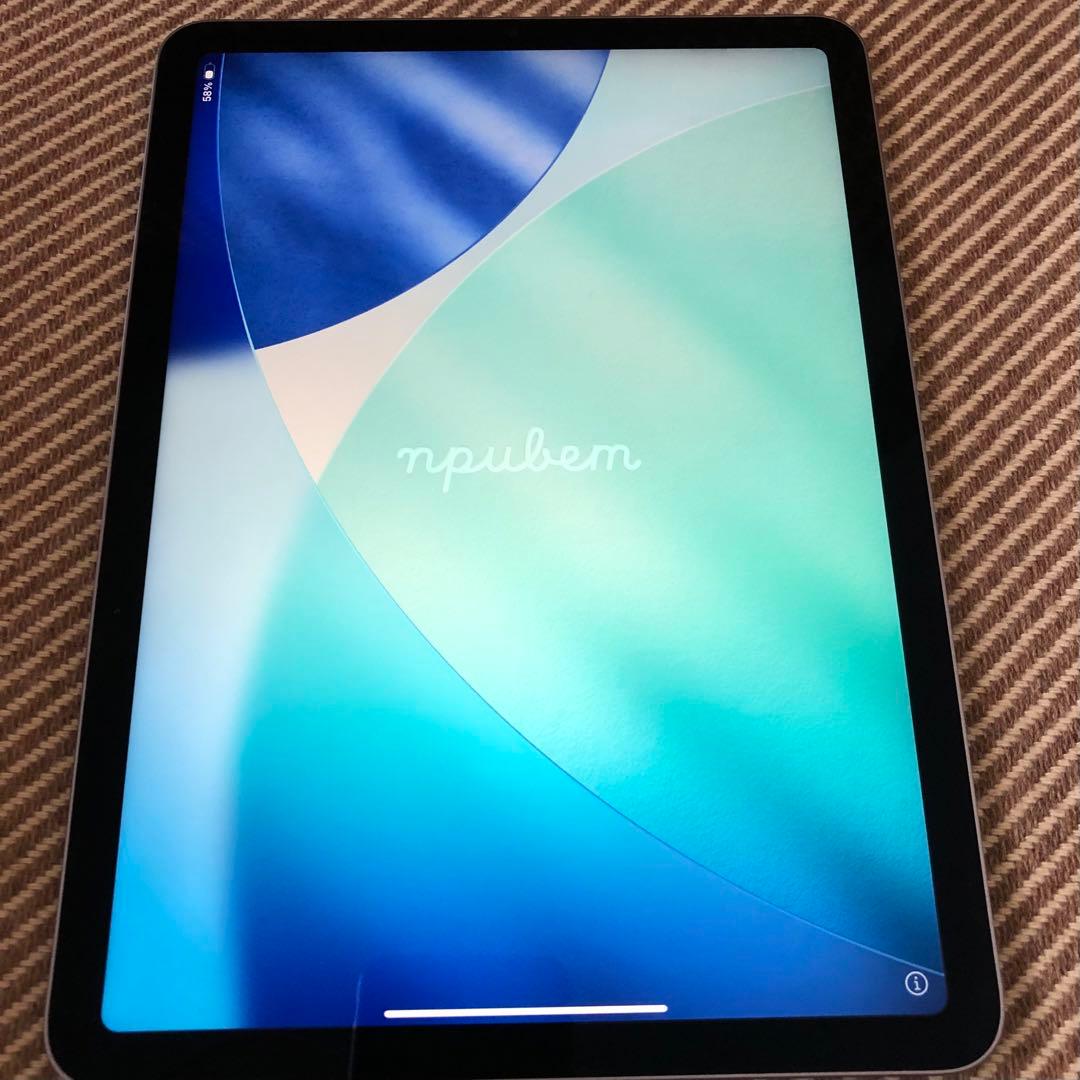 美品　iPad Air 第5世代 Wi-Fi 64GB パープル