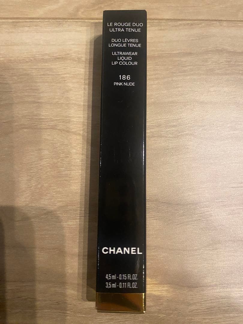 【CHANEL】 ル ルージュ デュオ ウルトラ トゥニュ 186 ピンクヌード