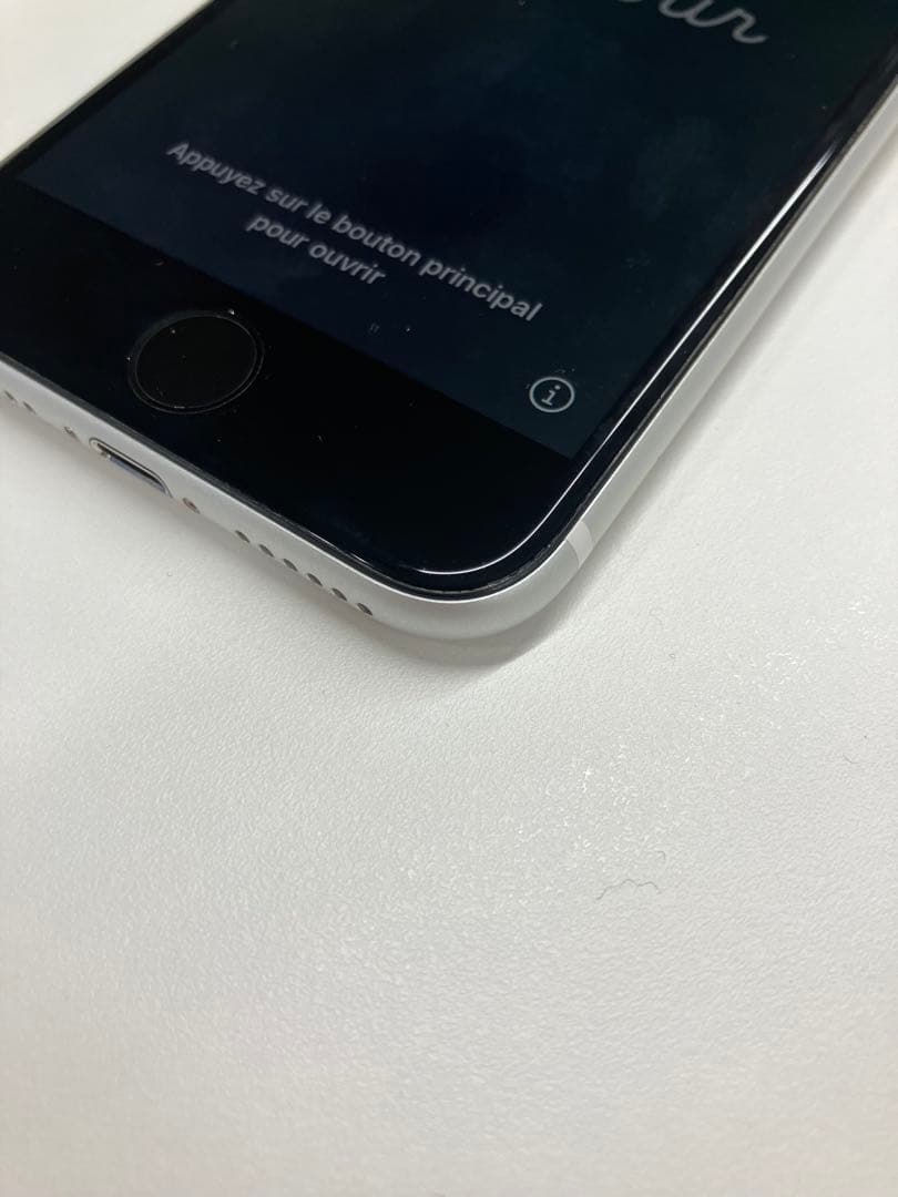 Apple iPhone 第2世代　シルバー 本体