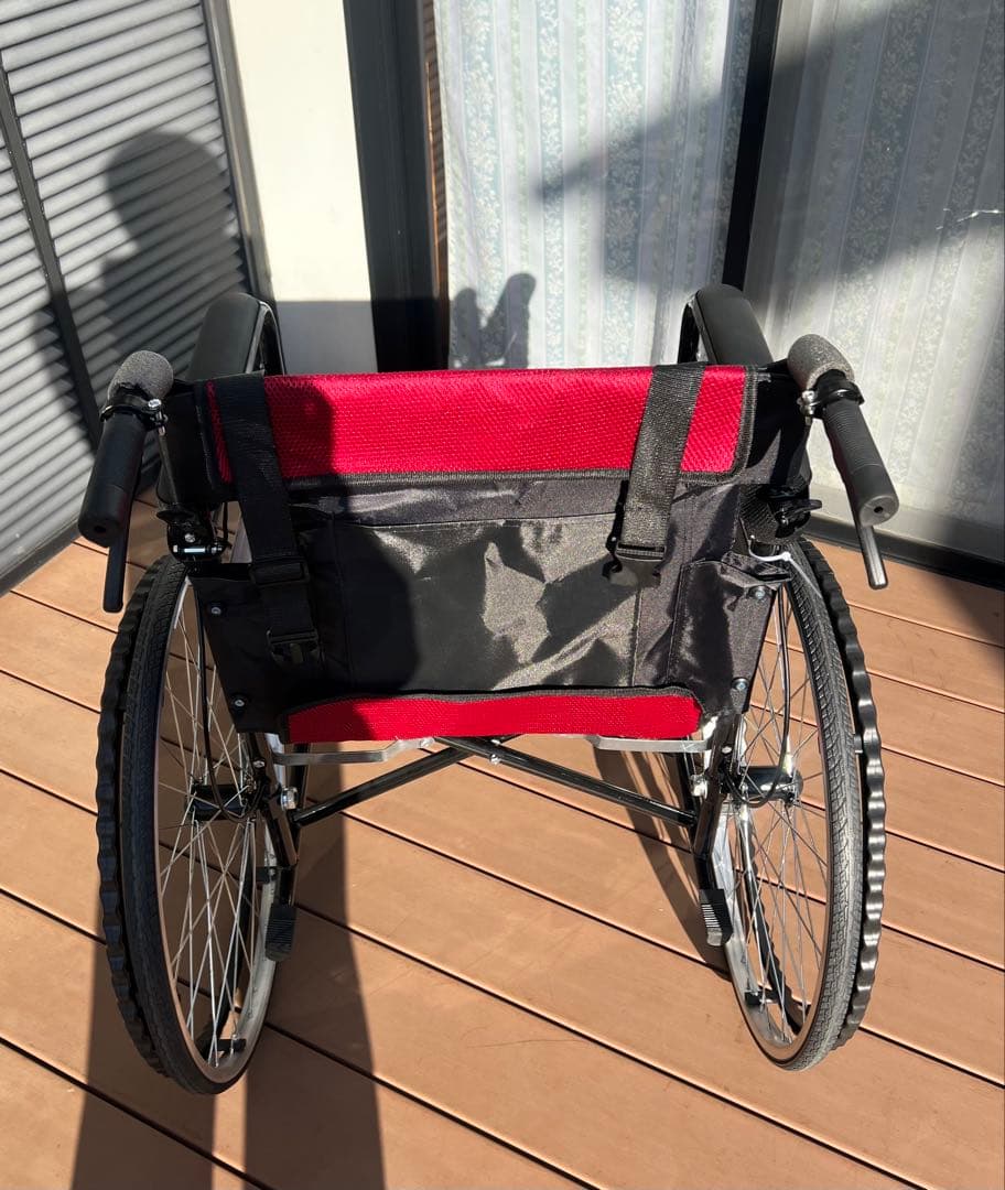 車椅子　自走式　折りたたみ