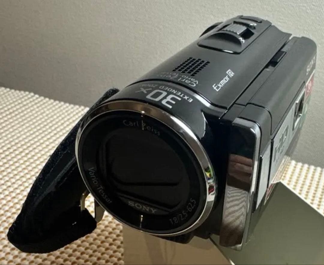 ぽ*ん様 SONY ハンディカム HDR-PJ210 プロジェクター機能付き