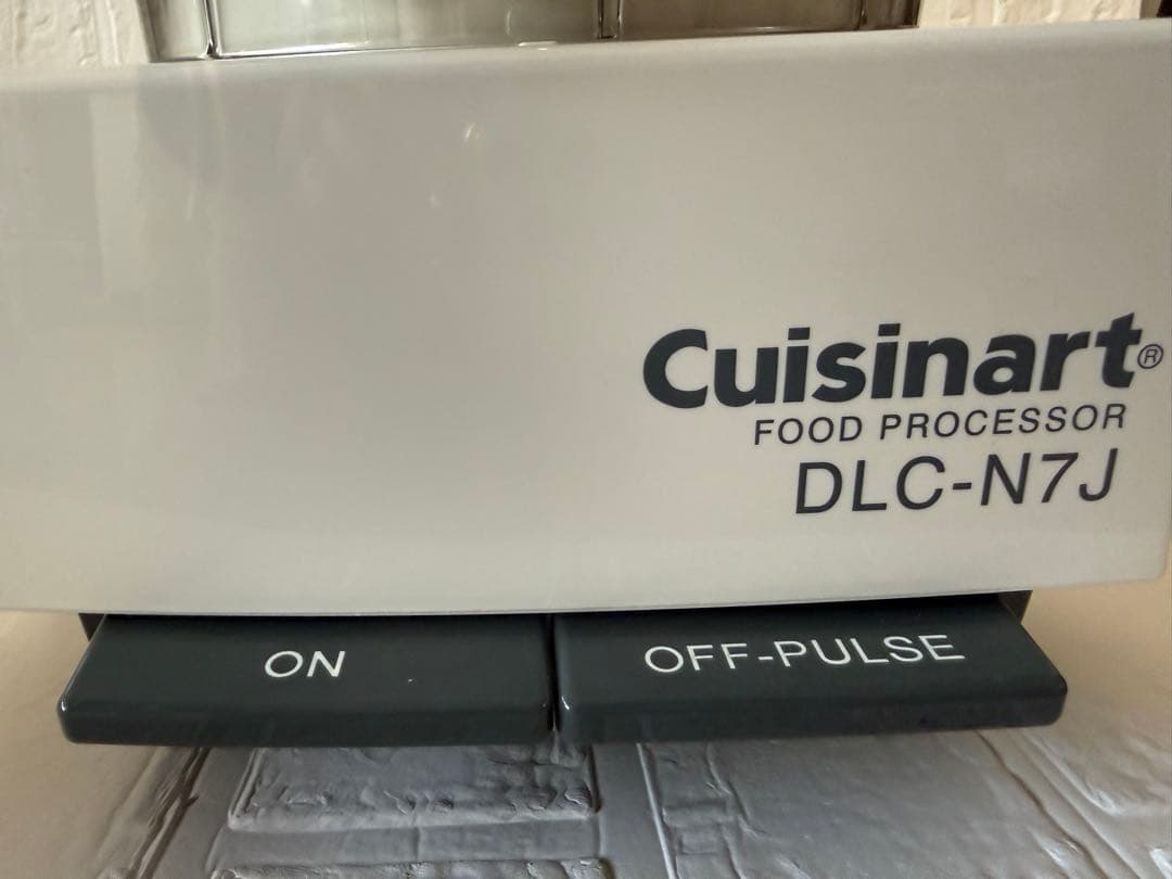 【美品】Cuisinart フードプロセッサー DLC-N7J