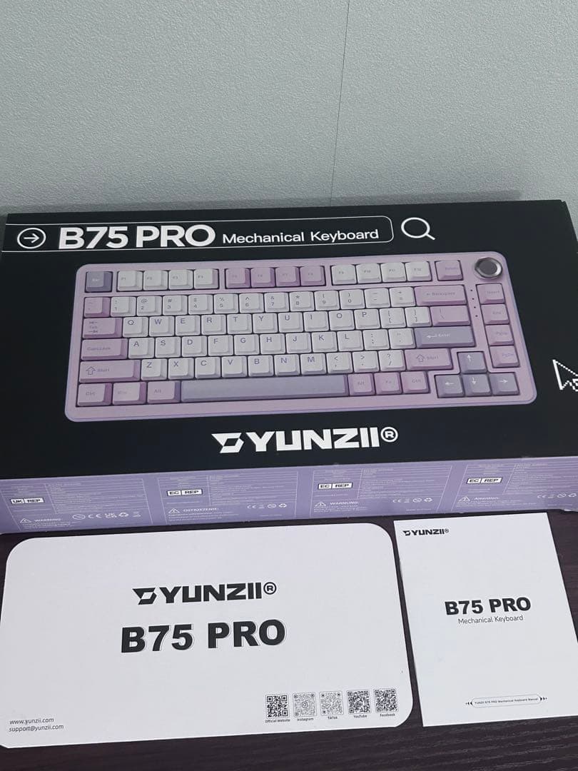 YUNZII B75 PRO メカニカルキーボード