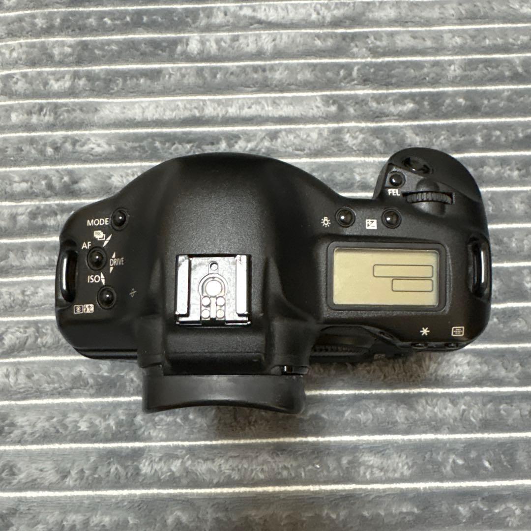 Canon EOS-1D Mark II 2 デジタル一眼レフカメラ 元箱付き