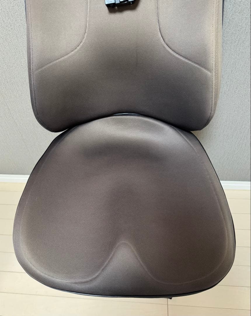 MTG製 StyleDrive シートクッション 骨盤矯正 腰痛予防 運転