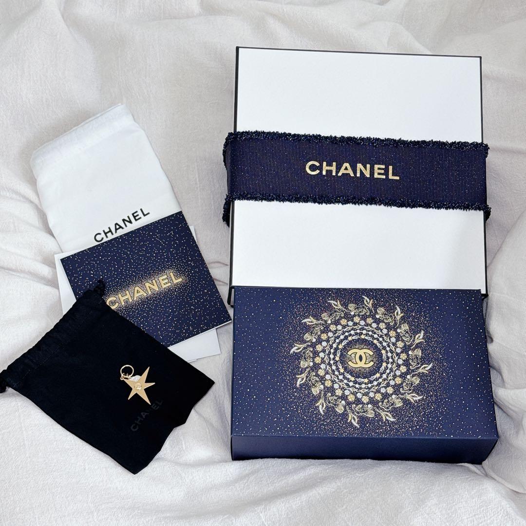 CHANEL ホリデー2025 ボックス付き
