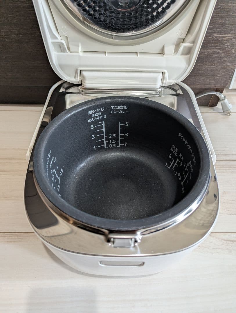 Panasonic SR-HX109 炊飯器