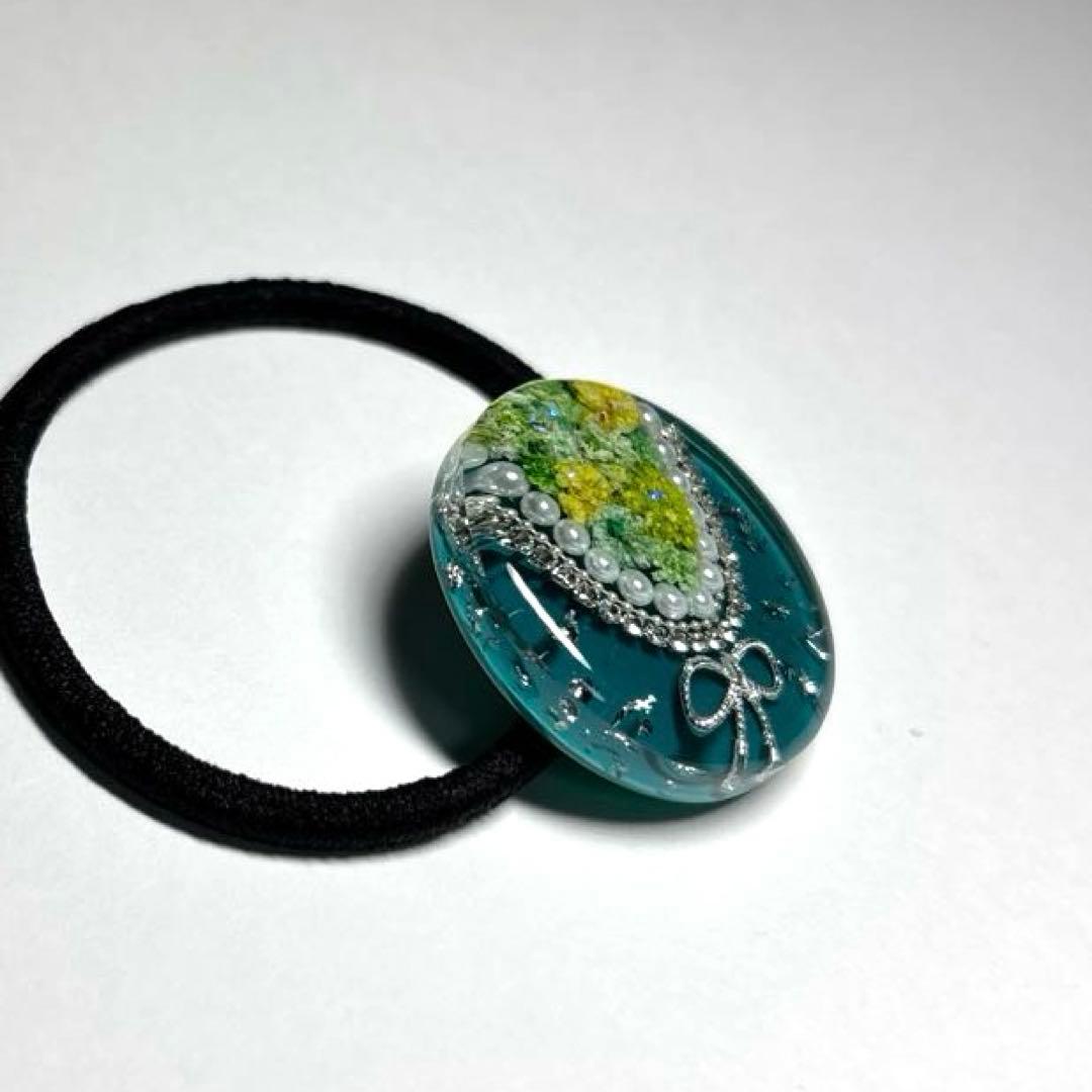 レジン　ヘアゴム　かすみそう　花束風　グリーン系　64