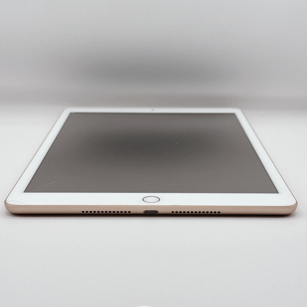 iPad 第7世代 32GB Wi-Fi+Cellular MW762J/A