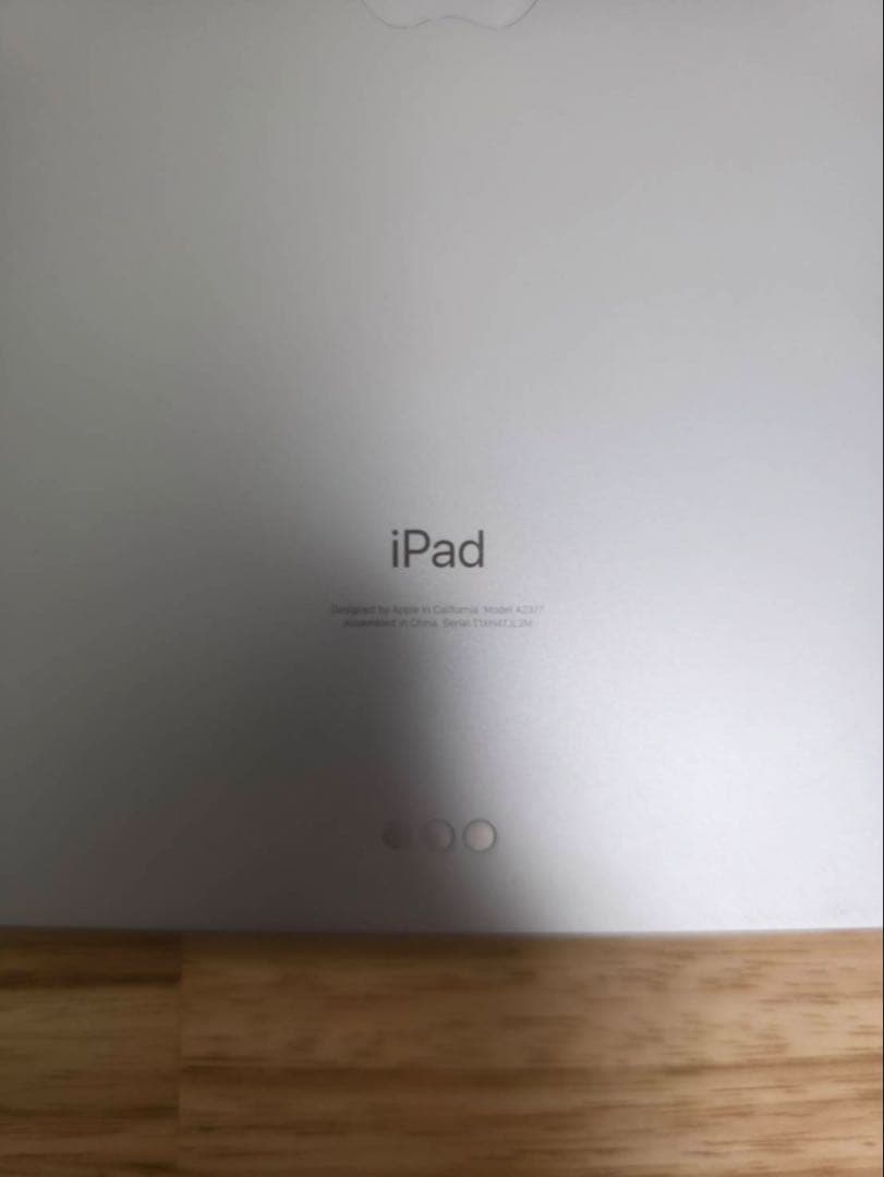 Apple iPad シルバー 本体 + Apple Pencil
