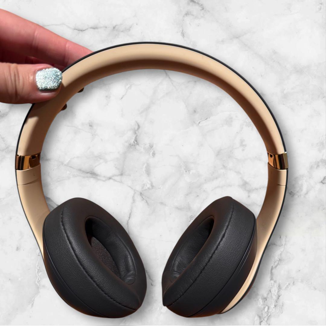Beats Studio 3 Wireless シャドーグレー充電器なし