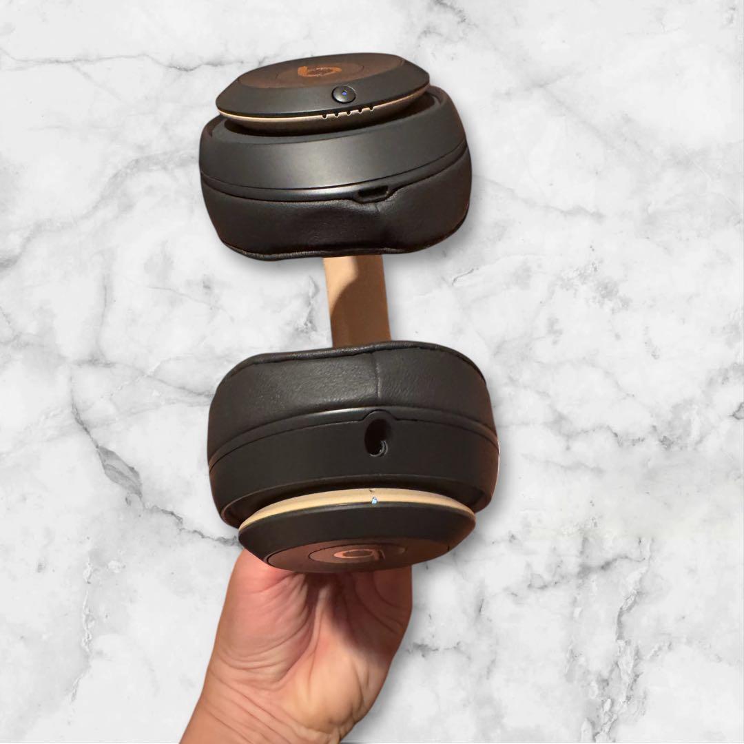 Beats Studio 3 Wireless シャドーグレー充電器なし