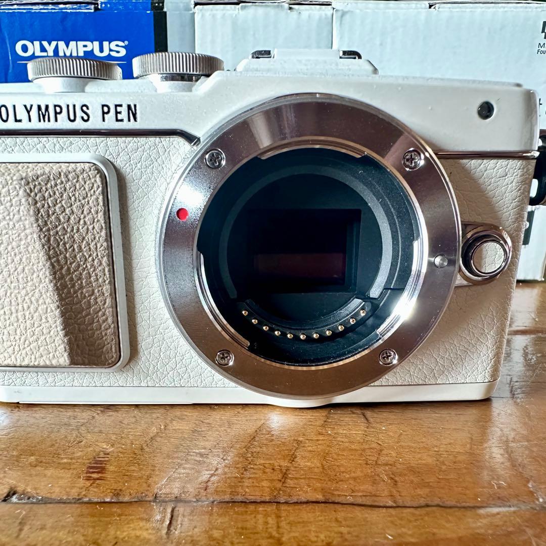 【オリンパス】OLYMPUS PEN E-PL7 ホワイト