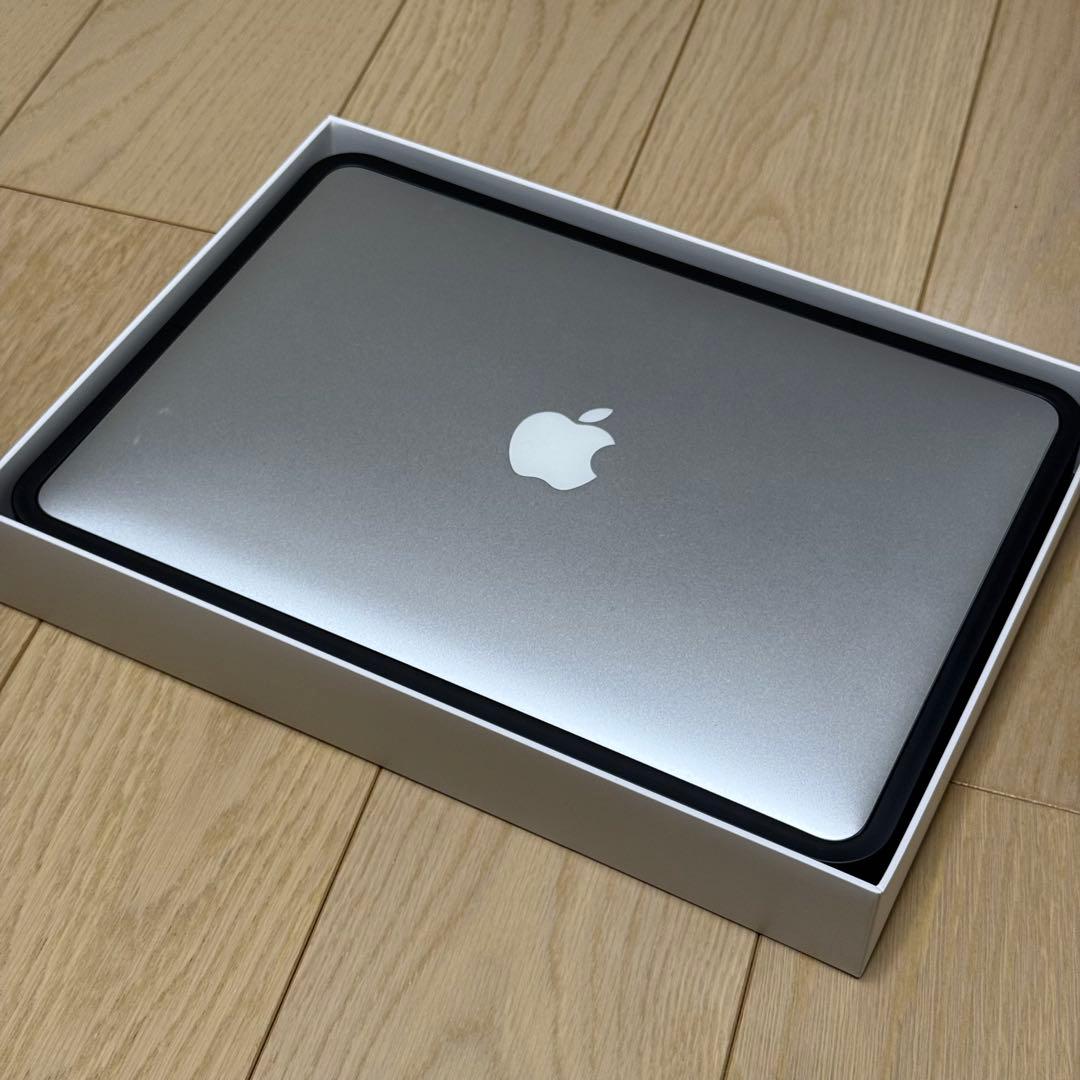 MacBook本体 MacBook Air (13-inch, Mid 2012, Core i7)