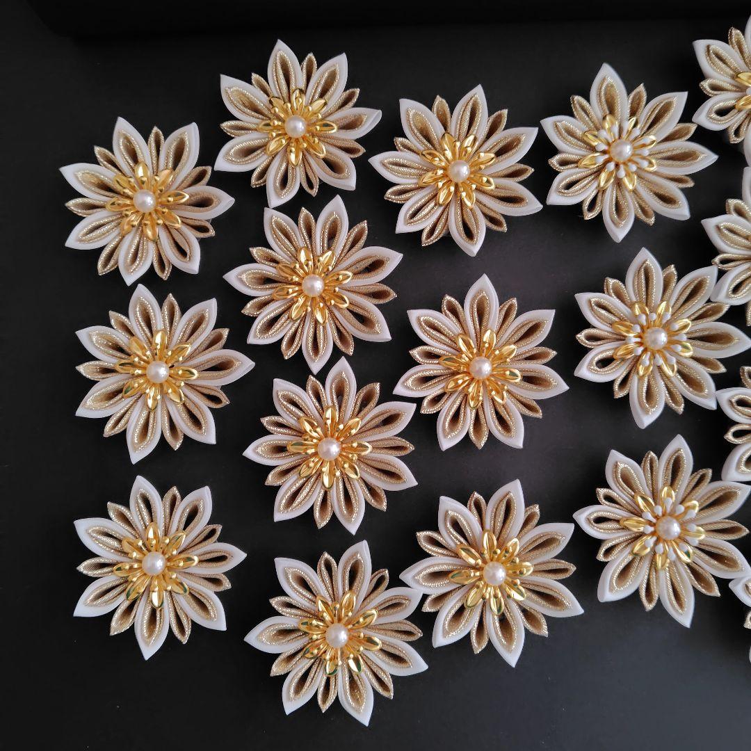 リリイです！兜人形、剣つまみお花のパーツ