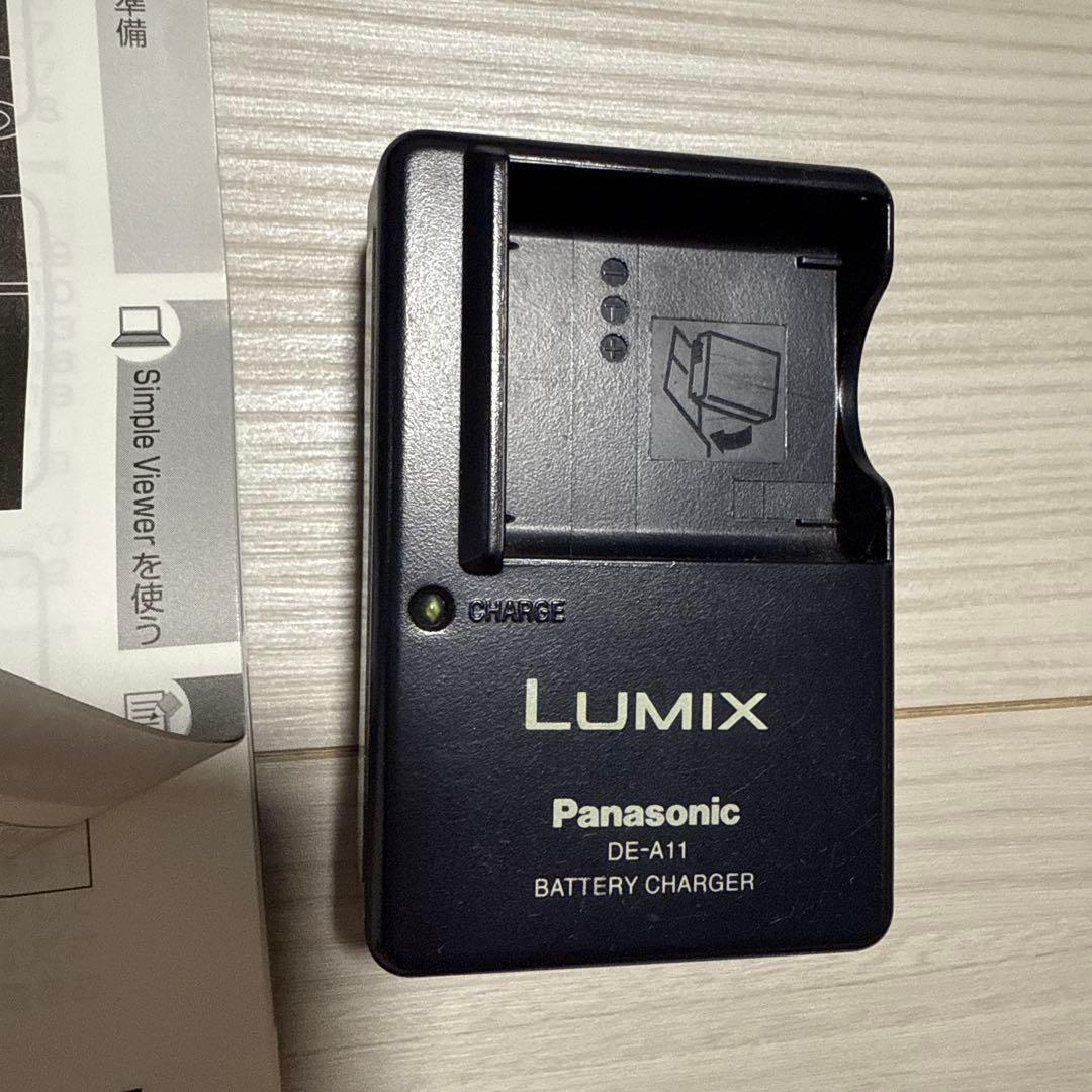 【専用　動作確認済】パナソニック LUMIX DMC-FX01 オールドコンデジ
